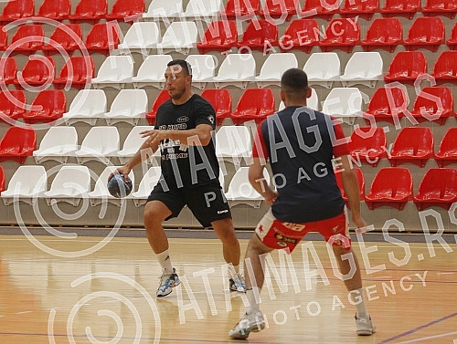 The handball players of Crvena zvezda Grundfos are preparing in Ub, where in the coming days they will play a friendly match against the hosts Ub.Rukometasi Crvene zvezde Grundfos su na pripremama u Ubu, gde ce u narednim danima odigrati jednu prij