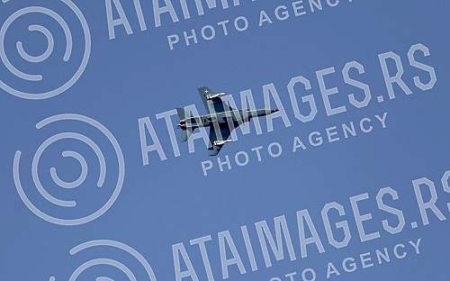 The plane of the Serbian Army patrolled the airspace above the administrative crossing Jarinje.Avion Vojske Srbije patrolirala vazdusnim prostorom iznad administrativnog prelaza Jarinje.