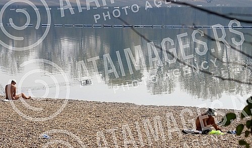Lake Ada cignalija at Saturday morning.Ada ciganlija u subotu pre podne.