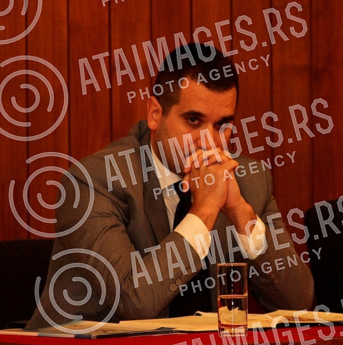 Sastanak u Skupstini grada Beograda Vanje Udovicica, ministra omladine i sporta Republike Srbije i Antidoping Agencije Srbije sa predstavnicima granskih saveza kako bi ih upoznali sa njihovim obavezama koje proisticu iz novog Zakona o sprecavanju dop