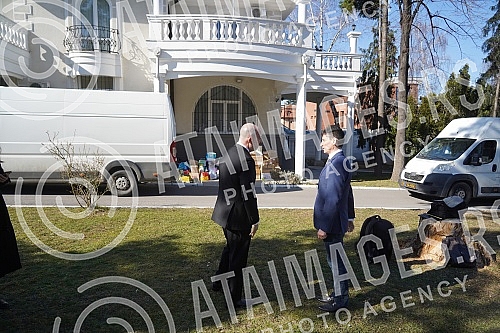 U.S. Embassy officials and the Health Department prepared a donation consisting of drugs and other medical and hygienic devices, canned food and other necessities for Ukrainian citizens, and the donation was handed over to Ukrainian Ambassador to Ser