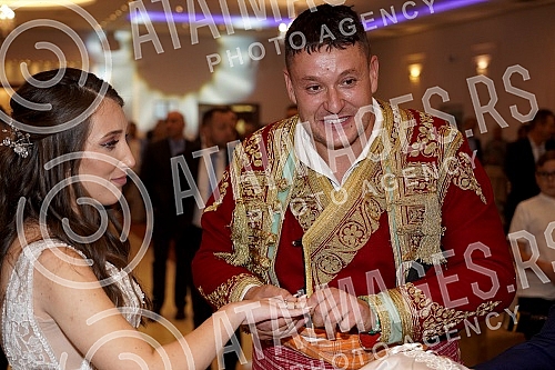 Wedding festivities on the occasion of the wedding of Vuk Djuricic and Mile were held at the Wedding Center Vanilla in Stara Pazova.Svadbeno veselje povodom vencanja Vuka Djuricica i Mile upriliceno je u Wedding centru Vanilla u Staroj Pazovi.