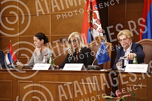 The Ministry of Justice presented the first working texts of laws in the field of justice in the National Assembly.Ministarstvo pravde predstavilo je prve radne tekstove zakona u oblasti pravosudja u Narodnoj skupstini.