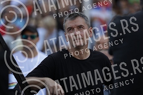 In front of the House of the National Assembly, a protest of several non-governmental organizations began, entitled 