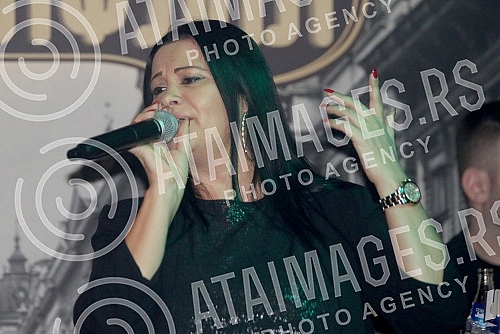 Performance of Jana (Dragana Stanojevic - Todorovic) held in Gradska kafana.
Nastup Jane (Dragana Stanojevic- Todorovic) u Gradskoj kafani. Performance of Jana (Dragana Stanojevic - Todorovic) held in Gradska kafana.
Nastup Jane (Dragana Stanojevic- Todorovic) u Gradskoj kafani.