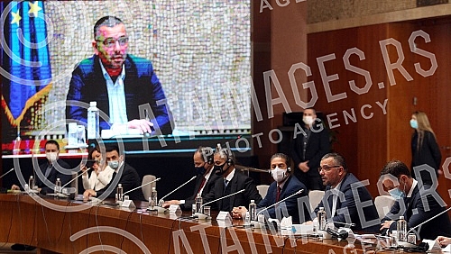 Business forum Serbia - Bahrain, where representatives of the Serbian economy had the opportunity to present the business of their companies and the potential for cooperation with businessmen from Bahrain.Poslovni forum Srbija  Bahrein, na kojem s