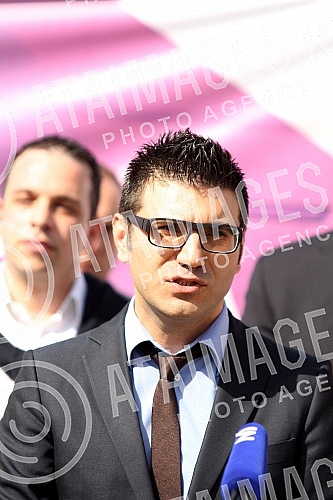 Visit to the construction of shopping center, 