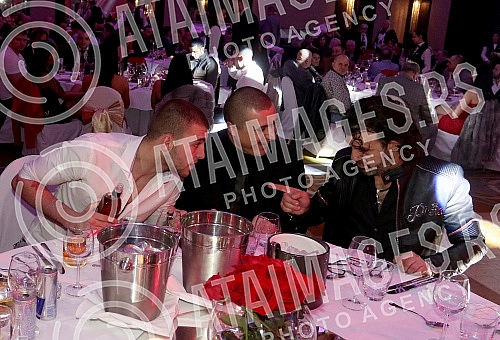 Celebration of birthday party Nebojsa Bojovic held at Hyatt hotel.
Proslava rodjendana Nebojse Bojovica odrzana u hotelu Hyatt. Celebration of birthday party Nebojsa Bojovic held at Hyatt hotel.
Proslava rodjendana Nebojse Bojovica odrzana u hotelu Hyatt.