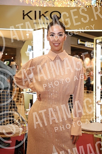 Famous Italian brand KIKO Milano is organizing the first MAKE-UP MARATHON this weekend in the shopping center Galerija in Belgrade, and on the first day the first face of the KIKO Milano brand in Serbia, influencer Dunja Jovanic and make-up artist Dr Famous Italian brand KIKO Milano is organizing the first MAKE-UP MARATHON this weekend in the shopping center Galerija in Belgrade, and on the first day the first face of the KIKO Milano brand in Serbia, influencer Dunja Jovanic and make-up artist Dr