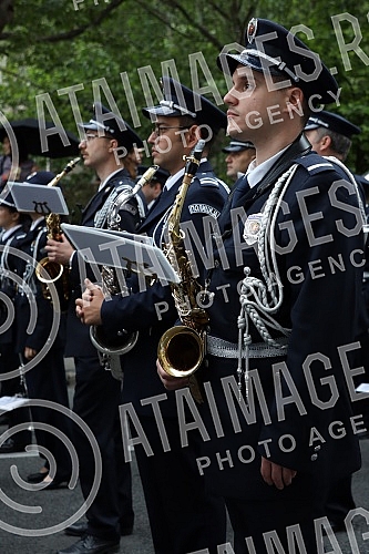 In front of the Old Palace, the event Wedding for Imagination - 21st Collective Wedding was held.Ispred Starog dvora odrzana je manifestacija Svadba za mastanje - 21. Kolektivno vencanje.