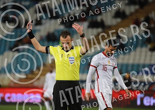 The football players of the national teams of Serbia and Qatar are playing a friendly match at the Rajko Mitic Stadium.Fudbaleri reprezentacija Srbije i Katara na stadionu Rajko Mitic igraju prijateljski mec.