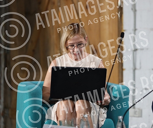 The Institute for European Affairs, with the support of the Balkan Trust for Democracy and USAID, organized a public debate focusing on the human rights of Serbian citizens during the current pandemic crisis.Institut za evropske poslove organizovao