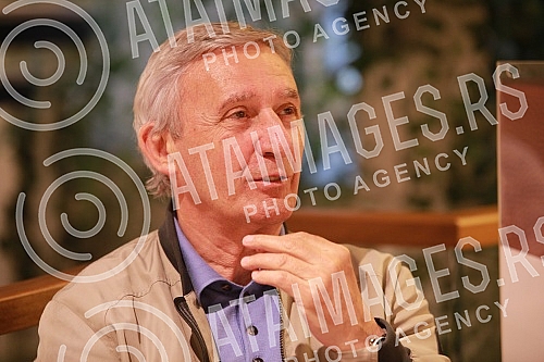 Basketball coach, selector of the Serbian national team Svetislav Pesic signed his autobiographical book 