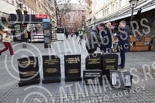 In Knez Mihailova Street, near the Russian Tsar restaurant, a press conference was held by the president of the movement 