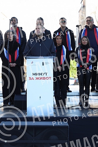 The World Day of Remembrance for the Victims of Traffic Accidents was marked today on the Republic Square in Belgrade with a special program, after which 492 white balloons were symbolically released into the sky in memory of the same number of peopl The World Day of Remembrance for the Victims of Traffic Accidents was marked today on the Republic Square in Belgrade with a special program, after which 492 white balloons were symbolically released into the sky in memory of the same number of peopl