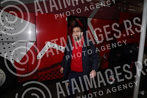 Delije, Red Star FC fans, organized a reception for the football players who achieved a historic success with a draw against Braga (1: 1) on Thursday night - a direct placement in the eighth finals of the Europa League, which is the biggest result of