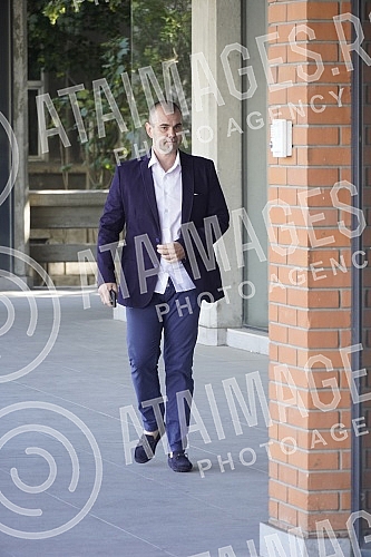 Continuation of the trial of Goran Papic, former deputy head of the Service for Combating Organized Crime (SBPOK) before the High Court in Belgrade.Nastavak sudjenja Goranu Papicu, nekadasnjem zameniku nacelnika Sluzbe za borbu protiv organizovanog