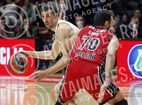 The match of the 24th round of the Turkish Airlines Euroleague between KK Crvena zvezda mts and KK AX Armani Exchange Milan was played in the Aleksandar Nikolic Hall.Utakmica 24. kola Turkish Airlines Evrolige izmedju KK Crvena zvezda mts i KK Arma