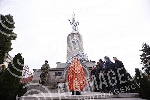 The Embassy of the Russian Federation in Belgrade marked Armistice Day in the Great War by laying wreaths at the Memorial Ossuary to Russian soldiers killed in the First World War.Polaganjem venaca na Spomen-kosturnicu ruskim vojnicima stradalim u 