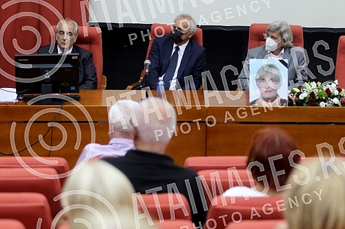 A commemoration of Jelisaveta Vasilic, a member of the Anti-Corruption Council, was held at the National Library of Serbia.Komemoracija clanici Saveta za borbu protiv korupcije Jelisaveti Vasilic odrzana je u Narodnoj biblioteci Srbije.