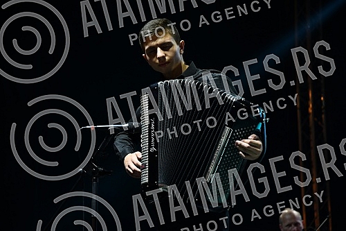 Competition part of the first festival of the Golden Harmonica of KraljevoTakmicarski deo prvog festivala Zlatne harmonike Kraljeva.