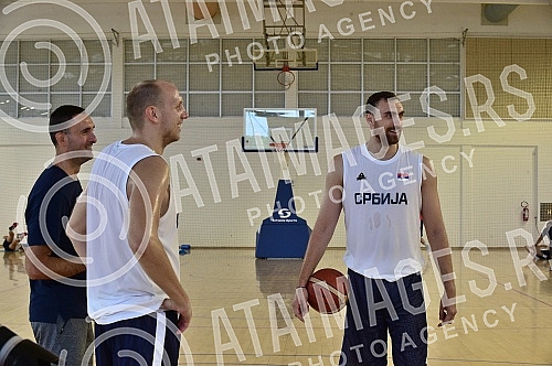 The open part of the training of the men's senior basketball team of Serbia at the FSS Sports Center in Stara Pazova.Otvoreni deo treninga muske seniorske kosarkaske reprezentacije Srbije u Sportskom centru FSS u Staroj Pazovi. 