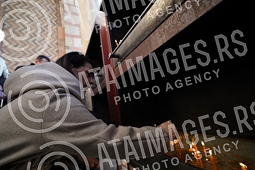 On the fourth anniversary of the murder of Oliver Ivanovic, citizens and opposition leaders gathered in front of the Presidency of the Republic of Serbia, and then went for a walk along the route to the Church of St. Mark under the slogan 