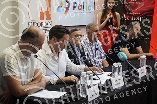 The first press conference on the occasion of the 29th edition of the Palic European Film Festival was held in the mts Hall.Prva konferencija za medije povodom 29. izdanja Festivala evropskog filma Palic odrzana je u mts Dvorani