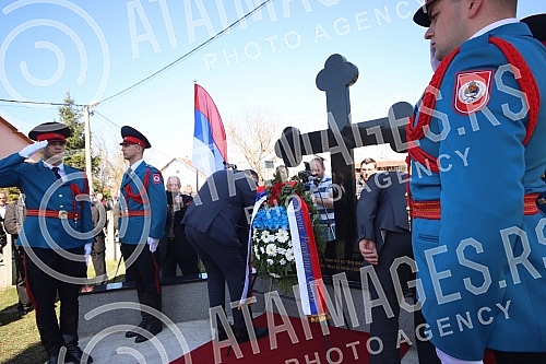 In Sijekovac near Brod, 30 years have been marked since the horrific crime against the Serbian people, committed by Croatian forces, a memorial service was held in the Church of the Holy Great Martyr Mary of Fire, and then wreaths were laid.U Sijek
