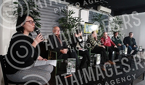 The promotion of the novel The promotion of the novel