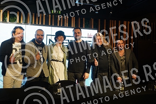 Pop rock band Neverne bebe has announced its new Belgrade concert in Kombank Hall for March 8 - Women's Day at the Jazz Canteen Club Lisbon within that cultural institution. Pop rock band Neverne bebe has announced its new Belgrade concert in Kombank Hall for March 8 - Women's Day at the Jazz Canteen Club Lisbon within that cultural institution.