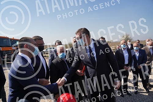 The President of the Republic of Serbia, Aleksandar Vucic, attended the celebration of the beginning of works on the section of the road New Belgrade - Surcin (continuation of the highway E-763 Milos Veliki).Predsednik Republike Srbije Aleksandar V