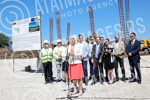 The Vice-President of the Government of the Republic of Serbia and the Minister of Mining and Energy, Zorana Mihajlovic, visited the works on the construction of the main metering and regulation station of the Serbia-Bulgaria gas interconnection, the