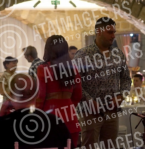 Saban Saulic's grandson, Anderlecht football player Luka Adzic and his wife Aleksandra became parents yesterday, and tonight a celebration was organized in the Topciderac restaurant on the occasion of Lana Adzic's birth.
Unuk Sabana Saulica, fudbale Saban Saulic's grandson, Anderlecht football player Luka Adzic and his wife Aleksandra became parents yesterday, and tonight a celebration was organized in the Topciderac restaurant on the occasion of Lana Adzic's birth.
Unuk Sabana Saulica, fudbale