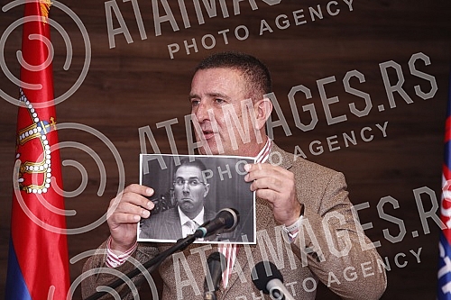 The movement Da se struka pita