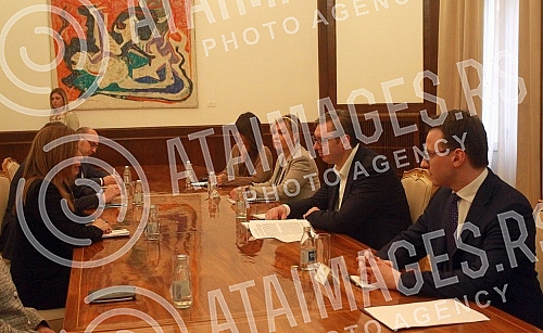 The President of the Republic of Serbia, Aleksandar Vucic, met with the Special Representative of the Secretary-General in Kosovo and Head of the United Nations Interim Administration Mission in Kosovo (UNMIK), Caroline Ziadeh
Predsednik Republike S The President of the Republic of Serbia, Aleksandar Vucic, met with the Special Representative of the Secretary-General in Kosovo and Head of the United Nations Interim Administration Mission in Kosovo (UNMIK), Caroline Ziadeh
Predsednik Republike S