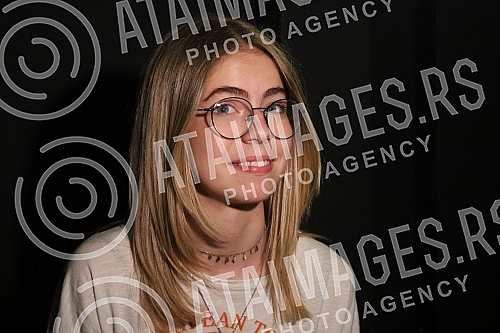 The first Festival of Children's Acting Achievements in Films and TV Series FEDEG and the award ceremony were held at the Small Theater Dusko Radovic.Prvi Festival decijih glumackih ostvarenja u filmovima i TV serijama FEDEG i dodela nagrada odrzan