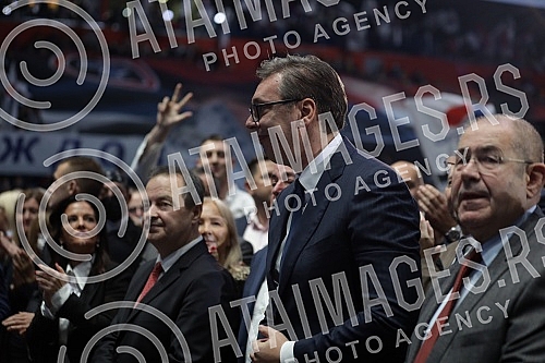 The Serbian Progressive Party is holding a ceremonial academy to mark the party's 13th anniversary in the Stark Arena.Srpska napredna stranka odrzava svecanu akademiju povodom 13 godina od osnivanja stranke u Stark areni