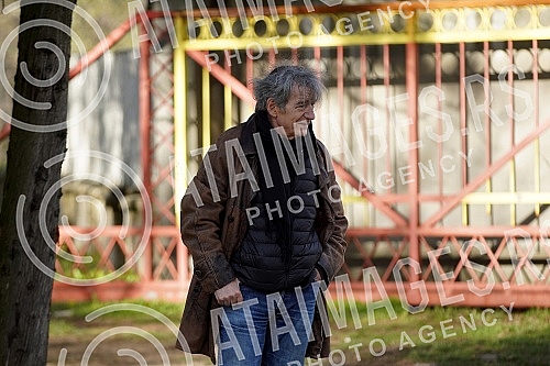 Recording of a TV show about Predrag Miki Manojlovic on Kosutnjak.
Snimanje TV emisije o Predragu Mikiju Manojlovicu na Kosutnjaku Recording of a TV show about Predrag Miki Manojlovic on Kosutnjak.
Snimanje TV emisije o Predragu Mikiju Manojlovicu na Kosutnjaku