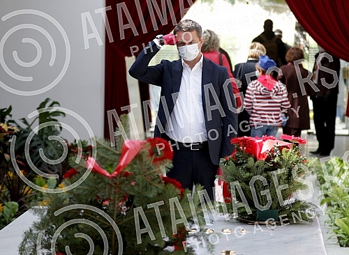 40 years ago, in 1980, on May 4, Joseph Broz Tito passed away.Pre 40 godina, 1980. godine, 4. maja, preminuo je Josip Broz Tito.