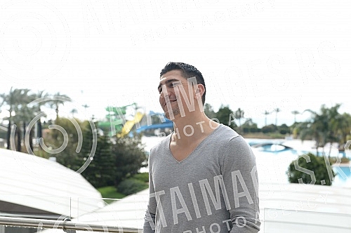 Marko Huk (Marco Huck ili Muamer Hukic) profesionalni bokser na pripremama u Antaliji (Antalya) regia Lara u hotelu Mirikl (Miracle).