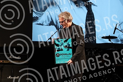 The GODUM 2021 awards ceremony of the Association of Jazz, Pop and Rock Musicians of Serbia was held at the Vuk Cultural Institution.Dodela nagrada GODUM 2021 Udruzenja muzicara dzeza, zabavne i rok muzike Srbije odrzana je u ustanovi kulture Vuk.