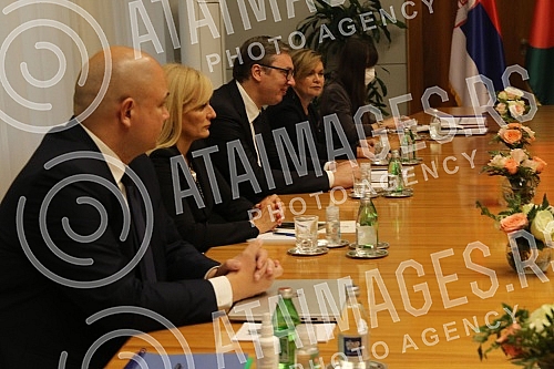 Bilateral meeting between the President of the Republic of Serbia, Aleksandar Vucic  and the Minister of Foreign Affairs of the People 's Republic of Bangladesh, Abul Kalam Abdul Momen.Bileteralni sastanak predsednika Republike Srbije Aleksandra Vu