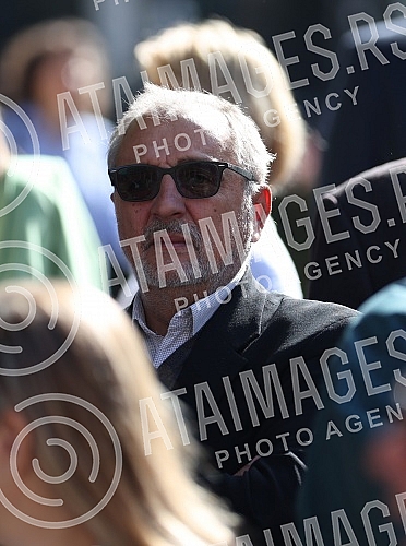 Srbijanka Turajlic, a retired professor of the University of Belgrade and an activist for human rights and freedoms, was buried at the New Cemetery.Profesorka Univerziteta u Beogradu u penziji i i aktivistkinja za ljudska prava i slobode Srbijanka 