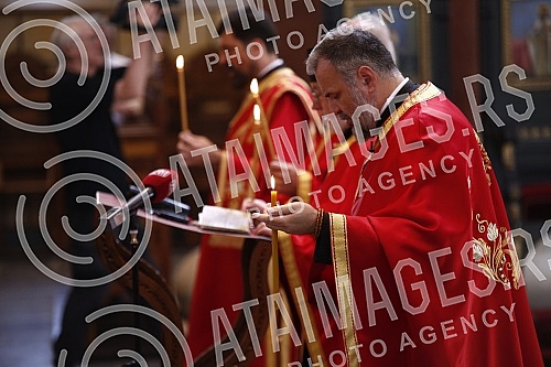Associations Zavicaj and Coordination organized a memorial service in the Church of St. Mark in Belgrade to all victims of the Croatian action Storm, when around 250,000 Serbs were expelled from Croatia.
Udruzenja Zavicaj i Koordinacija organizovali Associations Zavicaj and Coordination organized a memorial service in the Church of St. Mark in Belgrade to all victims of the Croatian action Storm, when around 250,000 Serbs were expelled from Croatia.
Udruzenja Zavicaj i Koordinacija organizovali