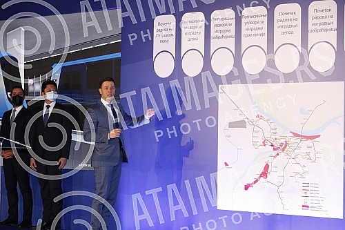 The contractual agreement for the Project of infrastructure construction and filling of the plateau for the metro depot in Makisko polje in Belgrade was signed in the ceremonial hall of the Old Palace.Ugovorni sporazum za Projekat izgradnje infrast