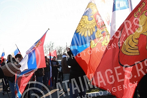 Driving a car called Z to win from the Sava Center to the Church of the Holy Trinity, next to the Church of St. Mark in support of Russia.
Voznja automobilima pod nazivom Z za pobedu od Sava centra do hrama Svete Trojice, pored Crkve Svetog Marka u Driving a car called Z to win from the Sava Center to the Church of the Holy Trinity, next to the Church of St. Mark in support of Russia.
Voznja automobilima pod nazivom Z za pobedu od Sava centra do hrama Svete Trojice, pored Crkve Svetog Marka u