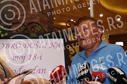 Pevac Bane Bojanic je organizoavo proslavu 18 rodjendana cerke Aleksandre u hotelu Majdan.Pevac Bane Bojanic je organizoavo proslavu 18 rodjendana cerke Aleksandre u hotelu Majdan.