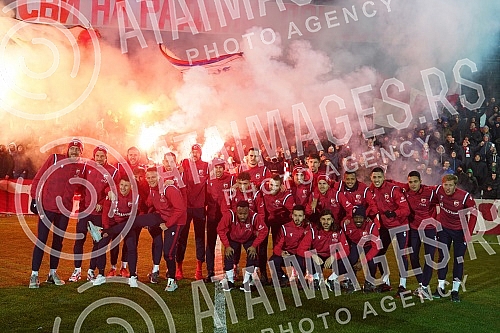 Delije, Red Star FC fans, organized a reception for the football players who achieved a historic success with a draw against Braga (1: 1) on Thursday night - a direct placement in the eighth finals of the Europa League, which is the biggest result of