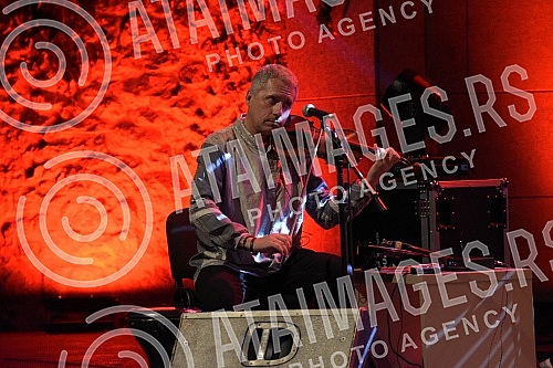 The Tourist Organization of Nis organized a free concert of Biljana Krstic and the Bistrik Orchestra entitled The Scent of Heritage at the Low Fortress on the occasion of the celebration of the city's glory of St. Emperor Constantine and Empress Hele